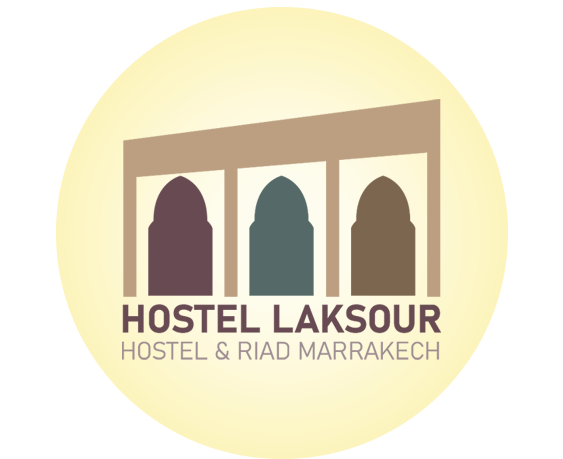 hostellaksourmarrakech.com